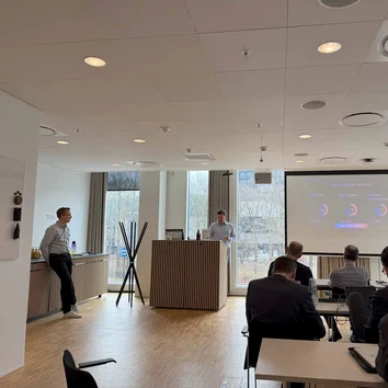 Dmitry Chadayev von Microsoft bei Vortrag zur Performance-Skalierung im Business Central-Umfeld