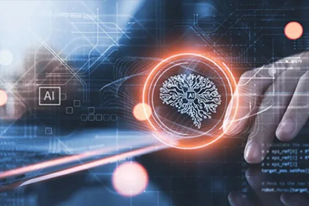 Hände bedienen ein Gerät mit digitaler KI-Darstellung und neuronalen Netzwerken im Fokus.