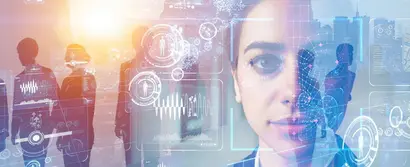Digitale Collage mit einer Frau und futuristischen Technologiegrafiken, die Menschen und Daten visualisieren. Sie soll die Vielfältigkeit der unitop-Lösungen darstellen.