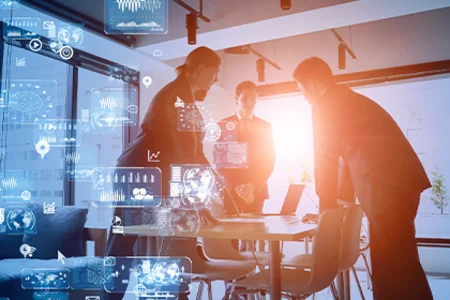 Symbolbild: Teammeeting mit Daten-Icons – unitop für durchgängige Abläufe mit Business Central.